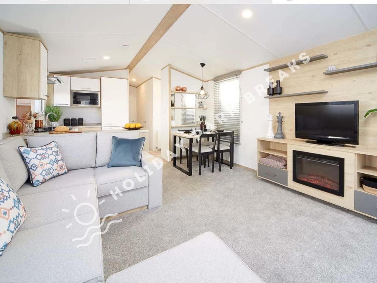 Sunset - A Relaxing Gold 3 Bed Holiday Home At Seal Bay Resort 奇切斯特 外观 照片