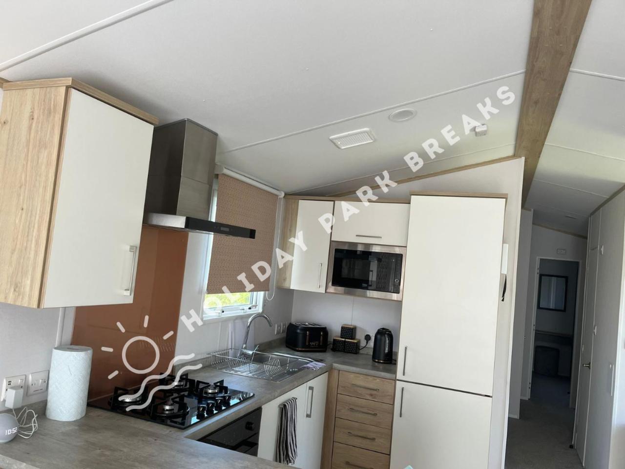 Sunset - A Relaxing Gold 3 Bed Holiday Home At Seal Bay Resort 奇切斯特 外观 照片
